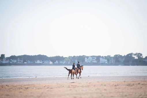 Equitation sur la plage de La Baule © Pedro Loustau - OT La Baule Escoublac Equitation sur la plage de La Baule © Pedro Loustau - OT La Baule Escoublac