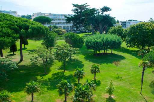 Green area of the park of the Royal Park holiday residence in La Baule