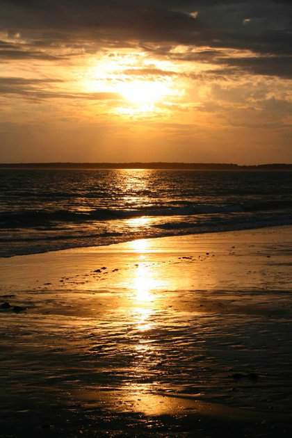 Coucher de soleil sur la plage à Longeville-sur-Mer