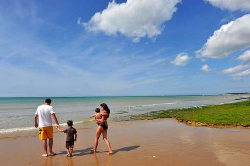 Family beach in Longeville-sur-Mer Family beach in Longeville-sur-Mer