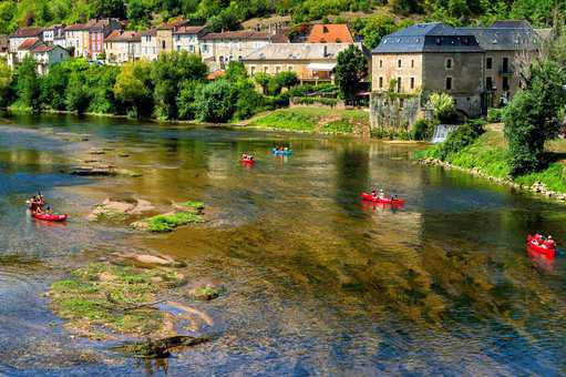 Le Bugue sur Vézère à proximité de la résidence Goélia Le Hameau da la Vézère Le Bugue sur Vézère à proximité de la résidence Goélia Le Hameau da la Vézère