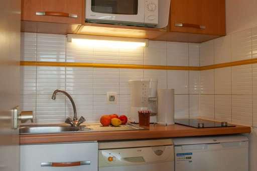 Exemple de cuisine de la résidence de vacances Sun City à Montpellier, en Occitanie