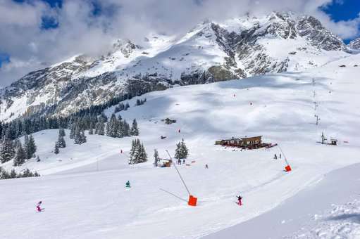 Slopes close to the Le Blanchot holiday residence in Pralognan-la-Vanoise, in the Northern Alps