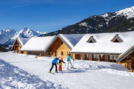 Extérieur de la résidence de vacances Goélia Le Village Gaulois à St François Longchamp