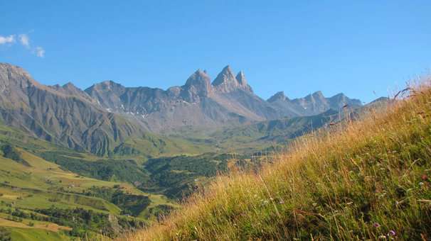 Paysage dans la région d'Albiez-Montrond, dans les Alpes du Nord © OT Albiez