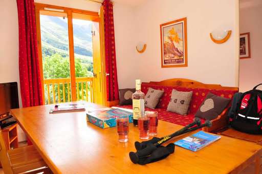 Exemple d'intérieur de la résidence de vacances Le Relais des Pistes à Albiez-Montrond, dans les Alpes du Nord