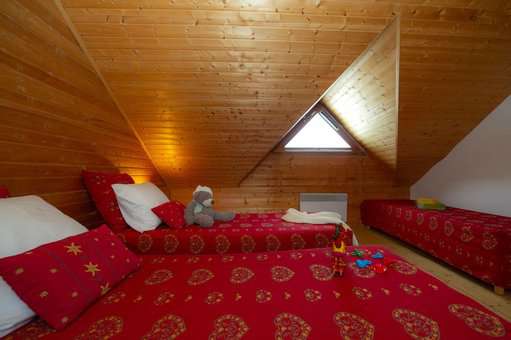 Exemple d'une chambre équipée de deux lits simples dans la Résidence de vacances Goélia Le Village Gaulois à St François Longchamp