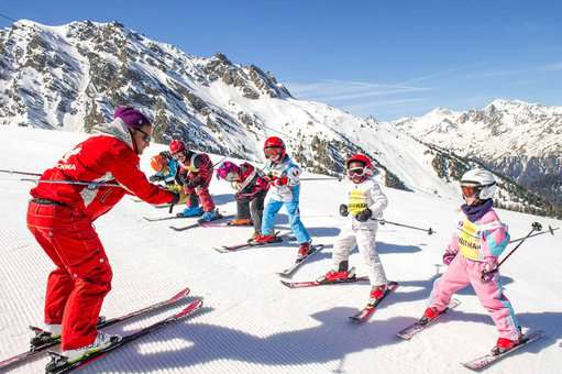 Cours de ski à La Norma, dans les Alpes du Nord