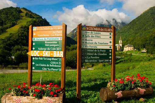 Randonnées à faire autour de la station de St Colomban les Sybelles dans les Alpes du Nord Randonnées à faire autour de la station de St Colomban les Sybelles dans les Alpes du Nord