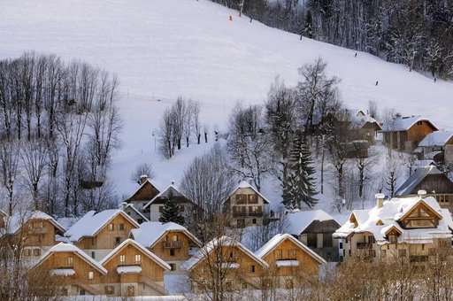 Station de ski de St Colomban Les Sybelles dans les Alpes
