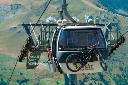 Cable car and bike ride in Valloire