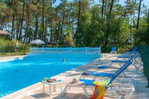 Outdoor swimming pool - Goélia la Marina de Talaris Holiday complex in Lacanau