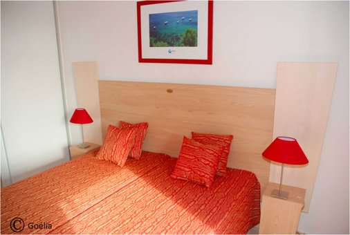 Exemple de chambre de la résidence de vacances Goélia Royal Cap à VIlleneuve Loubet
