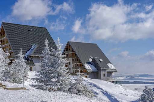 The residence of vacation Goélia Les Chalets de Super-Besse in the Massif Central