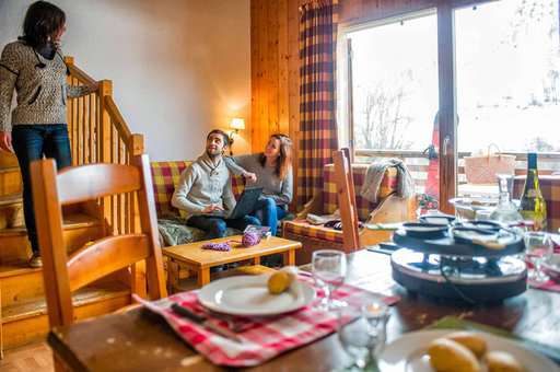 Example of a living room in the vacation residence Goélia Les Chalets de St Sorlin in the Alps