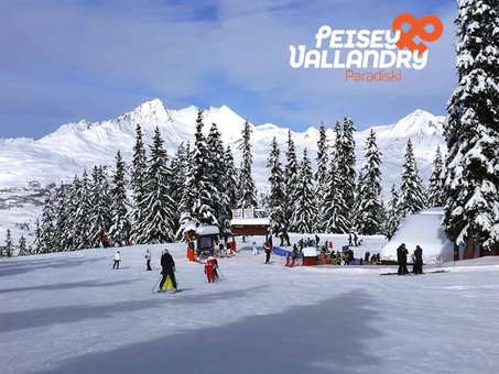 Domaine skiable à Peisey Vallandry, dans les Alpes du Nord © OT Peisey Vallandry