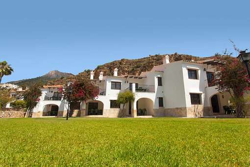 Exemple du bâtiment des appartements de la résidence de vacances Sunsea Village à Calpe, sur la Costa Blanca, en Espagne