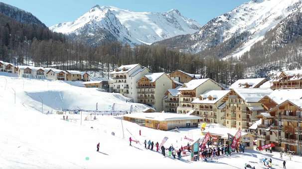 Résidence de vacances Les Terrasses du Soleil aux Orres dans les Alpes du Sud