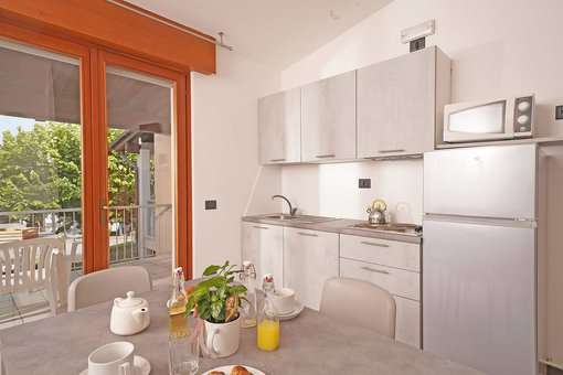 Exemple d'intérieur de la résidence de vacances Tiglio à Lugana di Sirmione Exemple d'intérieur de la résidence de vacances Tiglio à Lugana di Sirmione