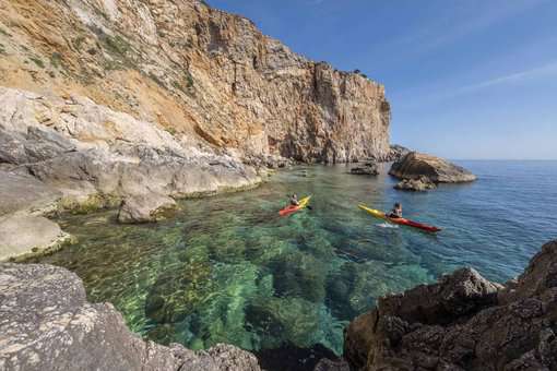 Canöé au cap de la Barra, Exemple d'activités à proximité d'Estartit en Espagne Canöé au cap de la Barra, Exemple d'activités à proximité d'Estartit en Espagne