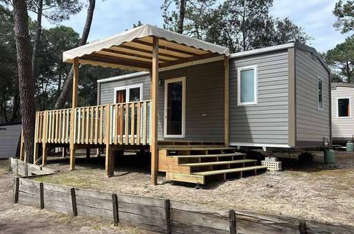 Nouveau mobil-home du Camping club Les Côtes d'Argent à Hourtin Plage