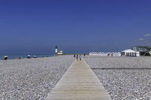 The beach near the Goelia holiday residence