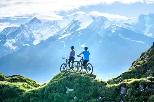 Activité sportive à Contamines - Montjoie ©Adrien Rui