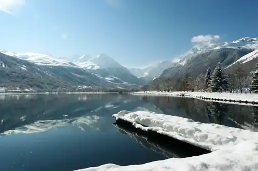 Ponton du Lac Génos à Loudenvielle ©OT Louron Ponton du Lac Génos à Loudenvielle ©OT Louron