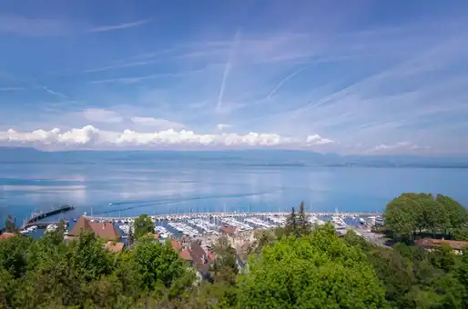 Thonon-les-Bains, 5 minutes from Morillon