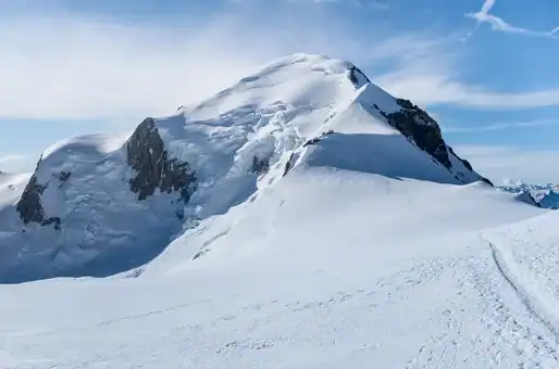 Mont Blanc, 55 km from Moreillon