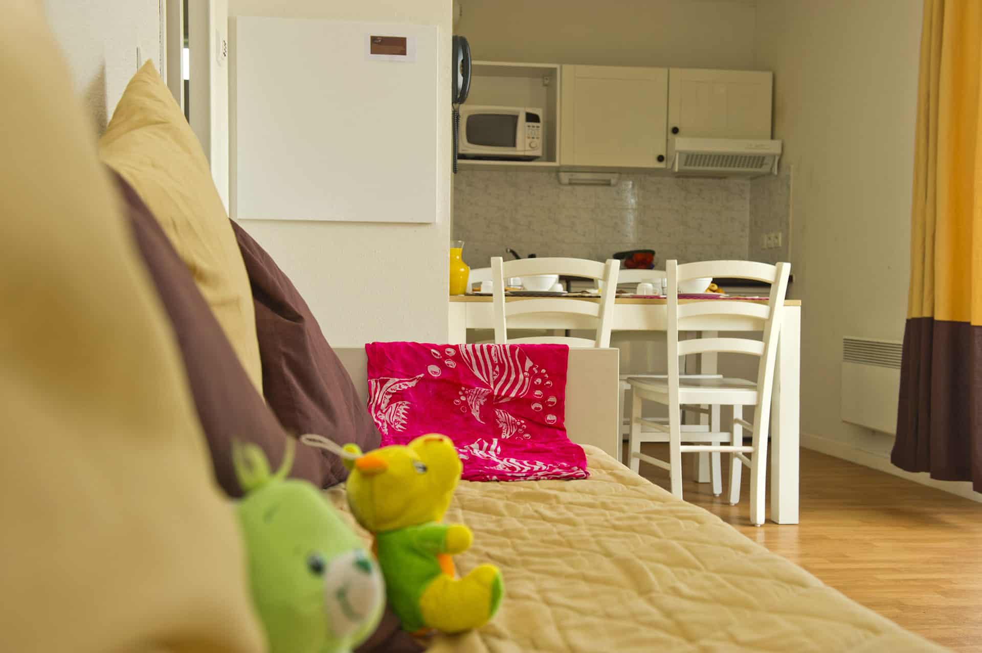 Exemple d'intérieur d'un appartement 2 pièces 4 personnes au sein de la résidence Goélia les Portes d'Honfleur Exemple d'intérieur d'un appartement 2 pièces 4 personnes au sein de la résidence Goélia les Portes d'Honfleur