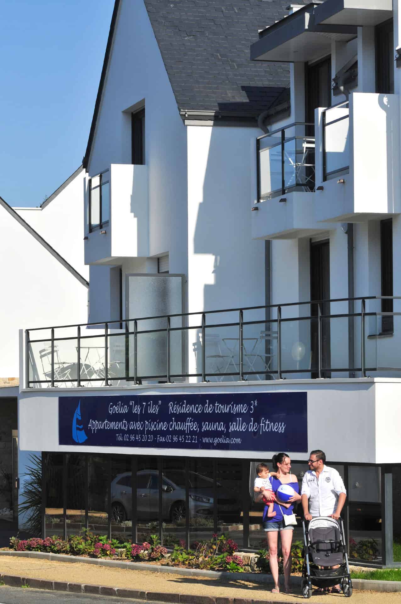 Extérieur de la résidence de vacances Goélia Les 7 Îles à Perros-Guirec Extérieur de la résidence de vacances Goélia Les 7 Îles à Perros-Guirec