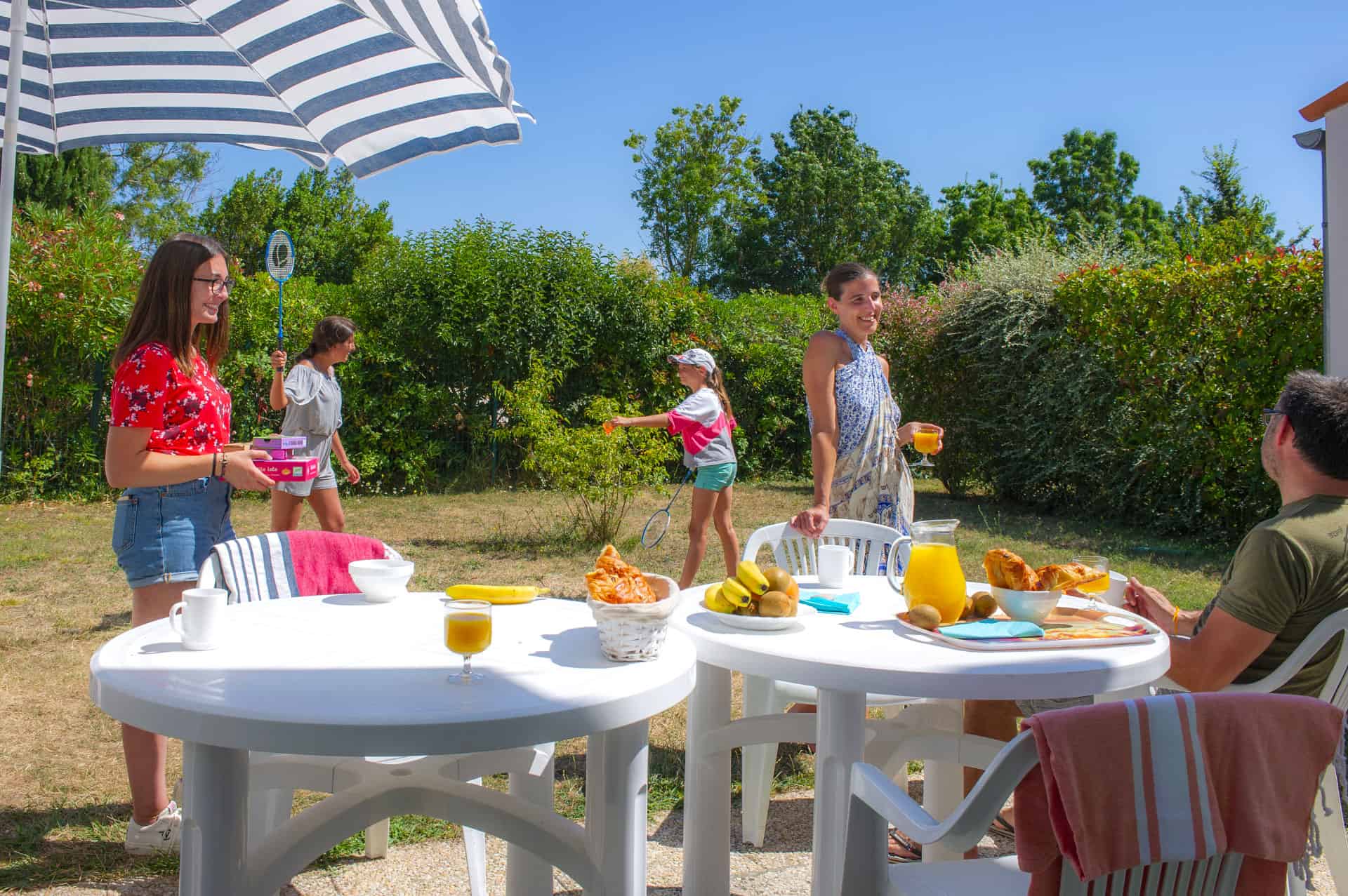 Terrasse d'un logement de la résidence de vacances Goélia La Palmeraie à St-Georges-d'Oléron Terrasse d'un logement de la résidence de vacances Goélia La Palmeraie à St-Georges-d'Oléron
