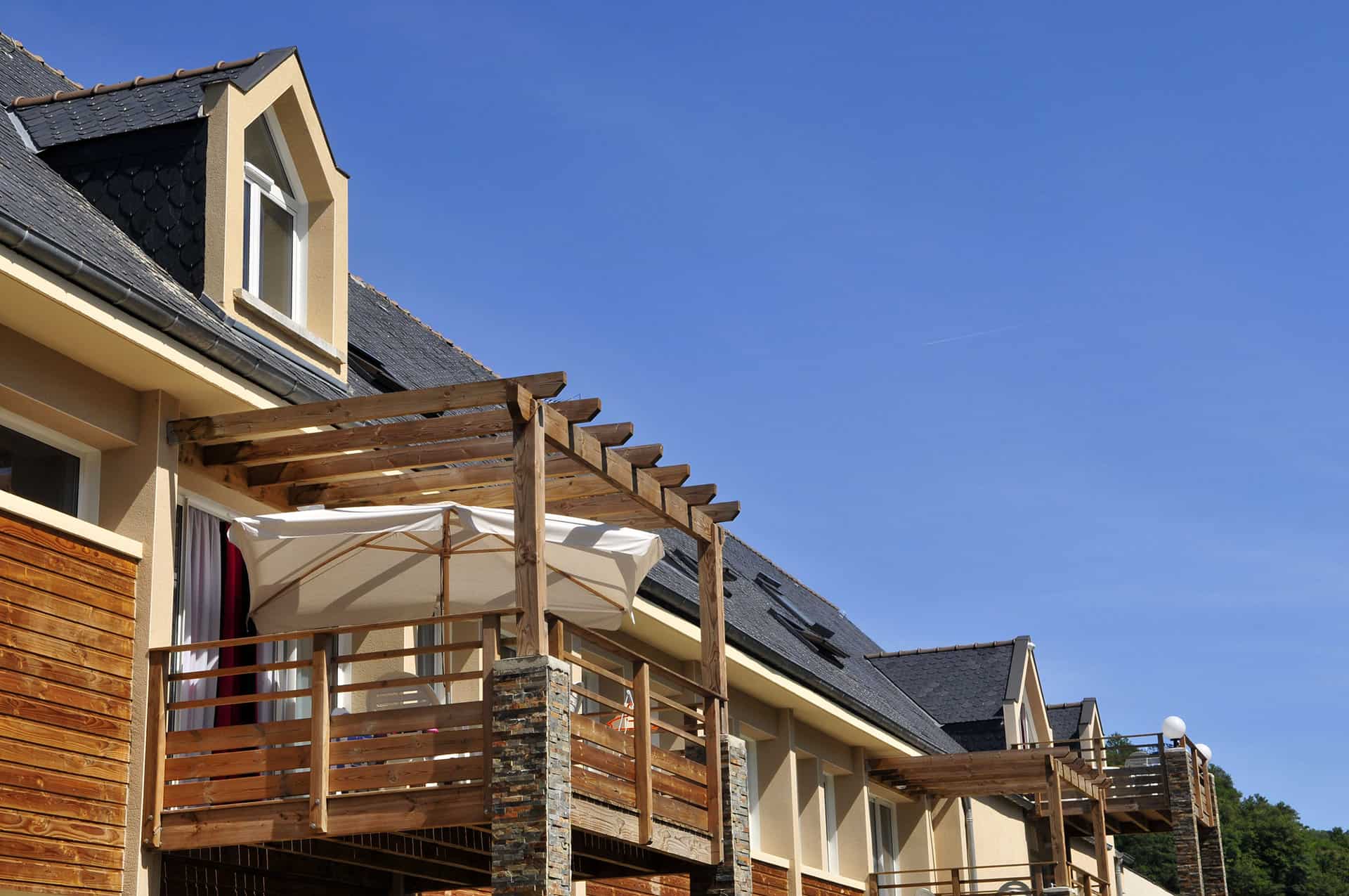 La résidence de tourisme 3* Les Gorges de la Truyère à Entraygues sur Truyère dans l'Aveyron La résidence de tourisme 3* Les Gorges de la Truyère à Entraygues sur Truyère dans l'Aveyron