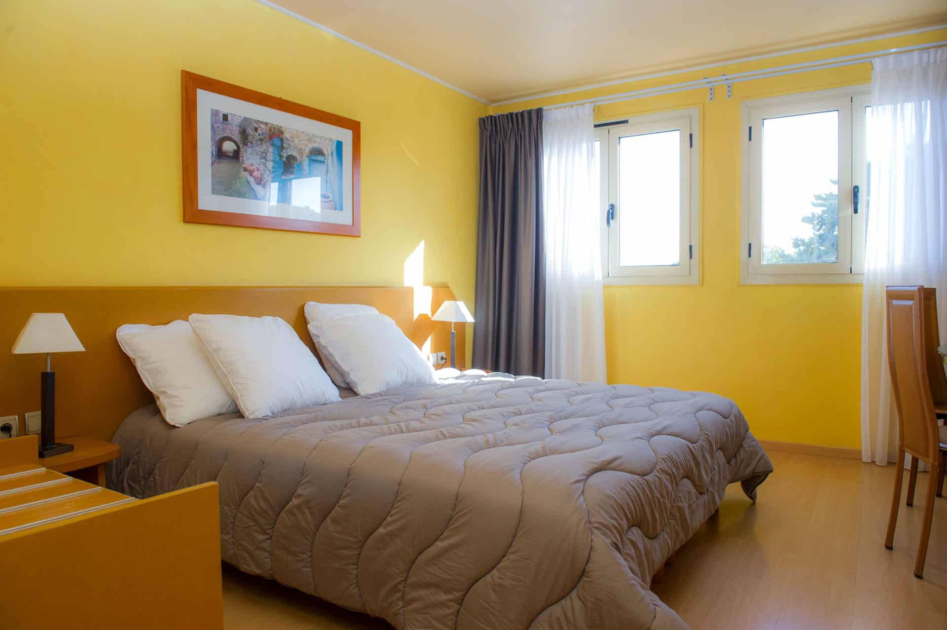 Exemple de chambre double la résidence hôtelière de vacances Argelès Village Club à Argelès-sur-Mer Exemple de chambre double la résidence hôtelière de vacances Argelès Village Club à Argelès-sur-Mer