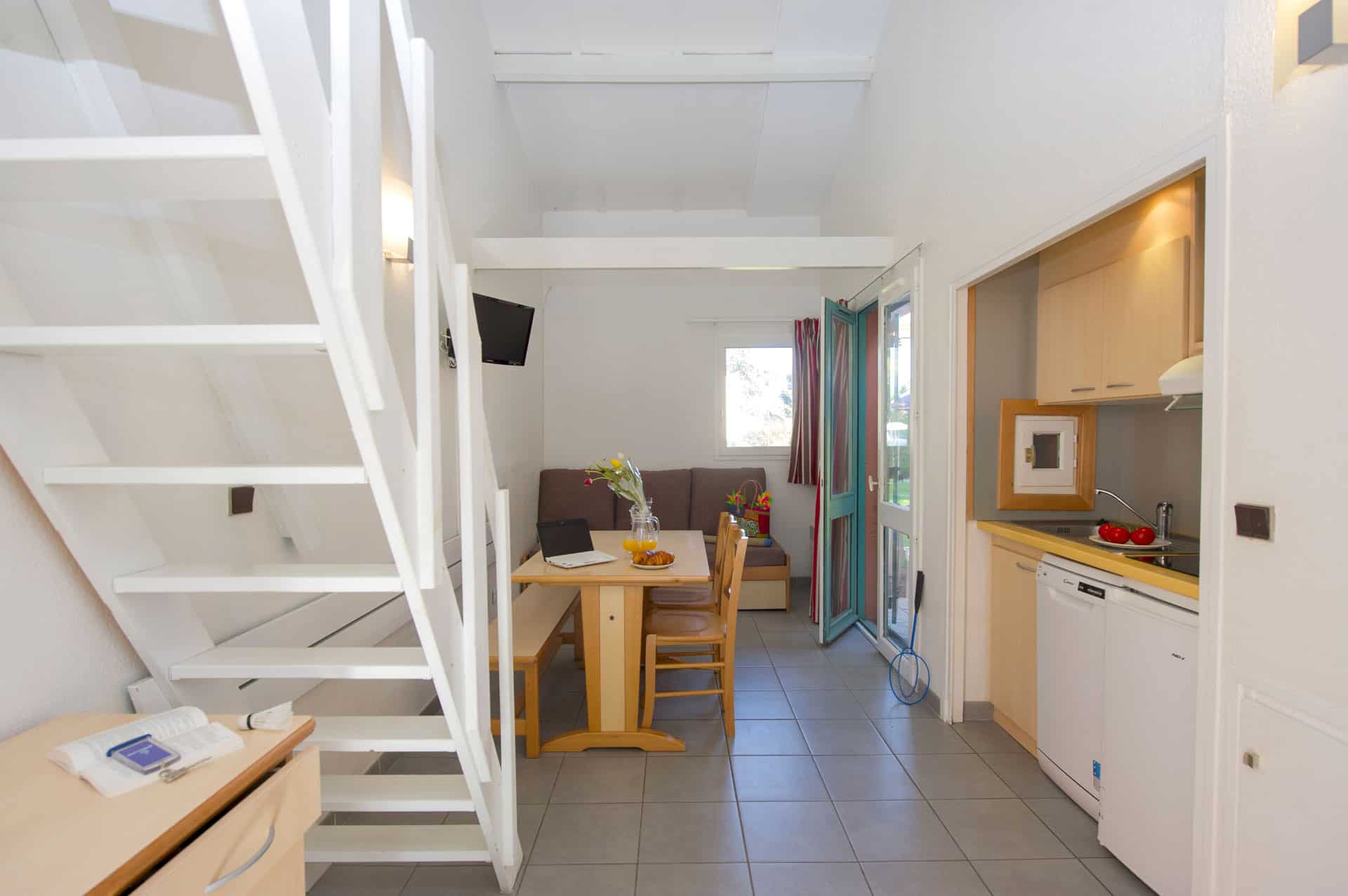 Exemple de séjour d'un hameau de la résidence de vacances Argelès Village Club à Argelès-sur-Mer Exemple de séjour d'un hameau de la résidence de vacances Argelès Village Club à Argelès-sur-Mer