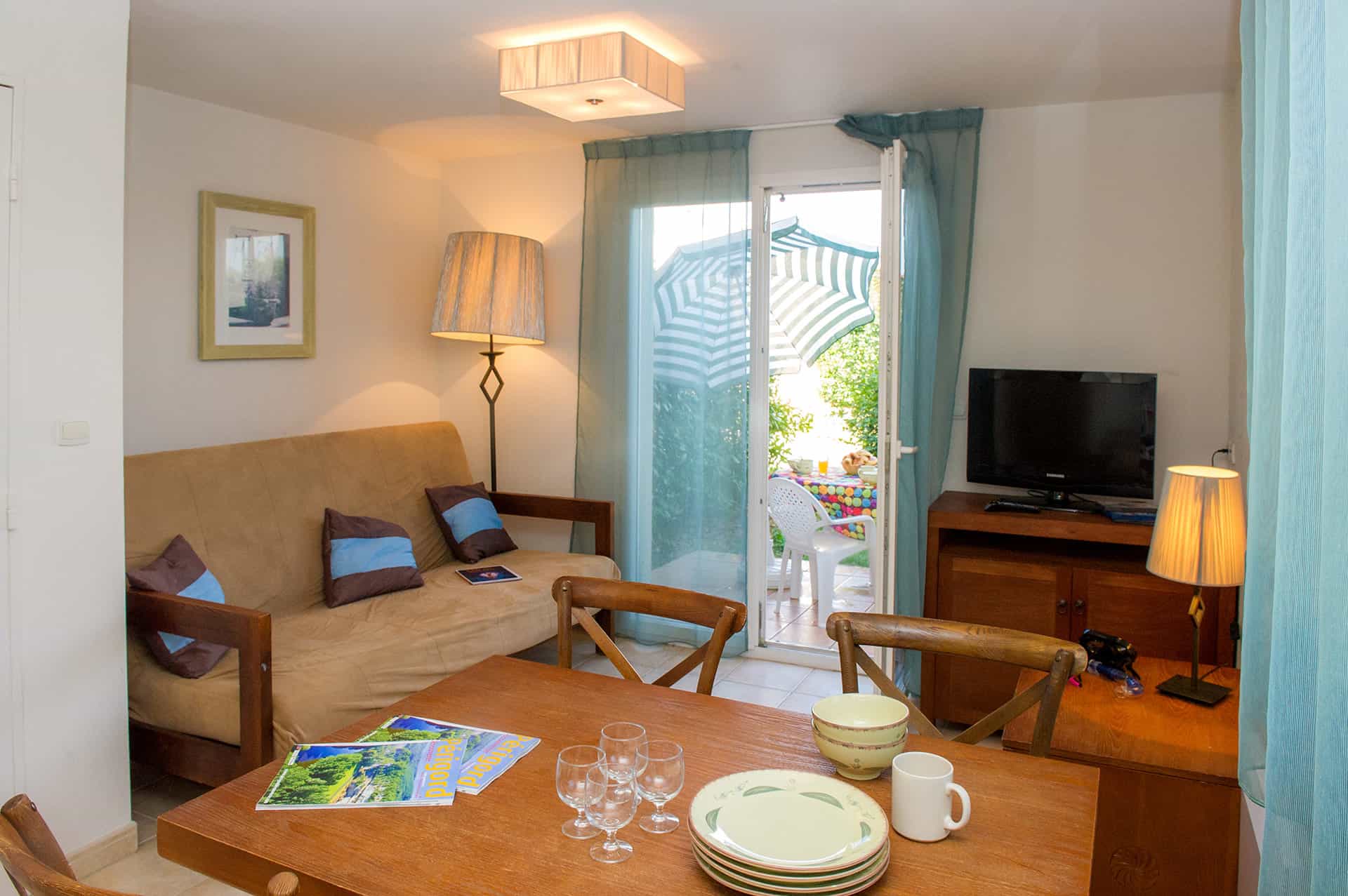 Exemple d'appartement de la résidence de vacances Goélia Le Hameau de la Vézère au Bugue Exemple d'appartement de la résidence de vacances Goélia Le Hameau de la Vézère au Bugue