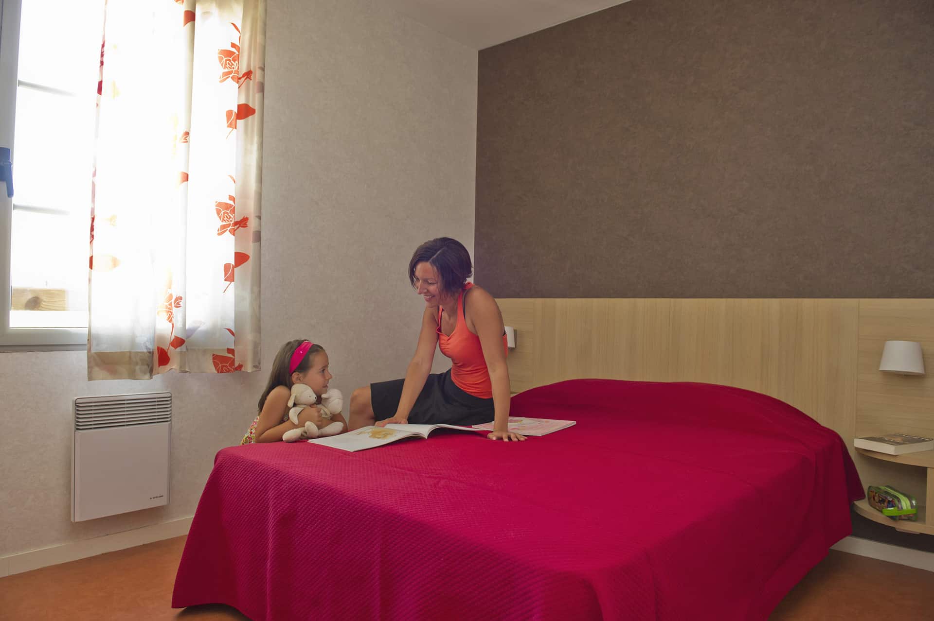 Exemple de chambre de la résidence de vacances Goélia L'Aquaresort à Nérac  Exemple de chambre de la résidence de vacances Goélia L'Aquaresort à Nérac