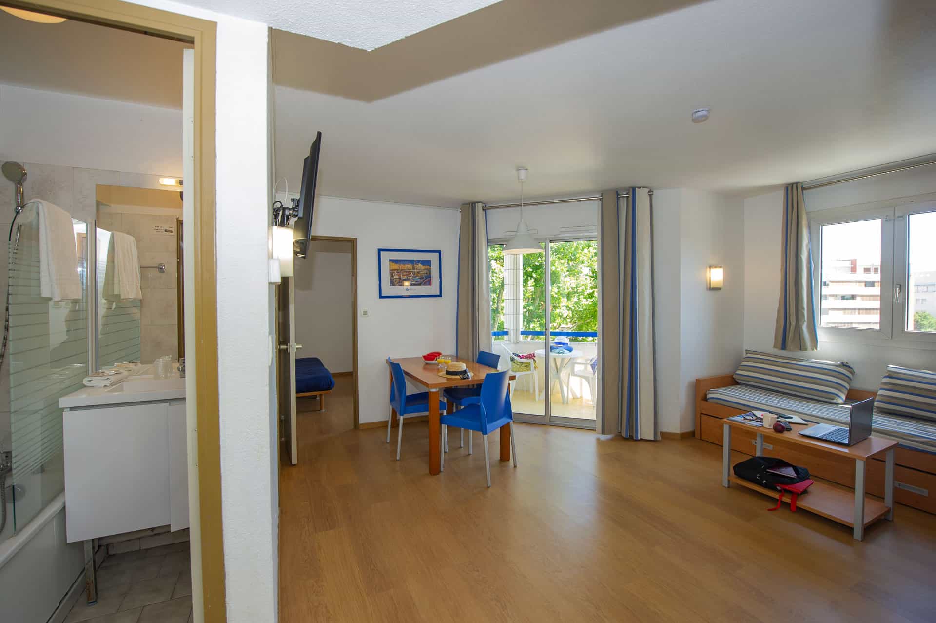Exemple d'intérieur de la résidence de vacances Sun City à Montpellier, en Occitanie Exemple d'intérieur de la résidence de vacances Sun City à Montpellier, en Occitanie