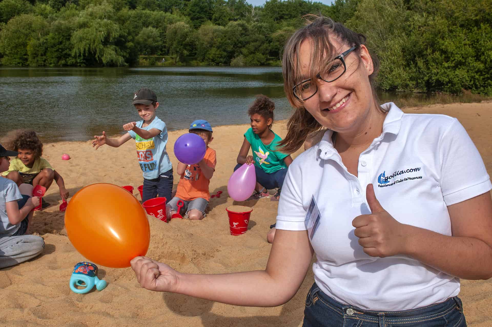 Animations en journées et club enfants en juillet et août au sein de la résidence de vacances Goélia Le Domaine des Nouailles à Nontron Animations en journées et club enfants en juillet et août au sein de la résidence de vacances Goélia Le Domaine des Nouailles à Nontron