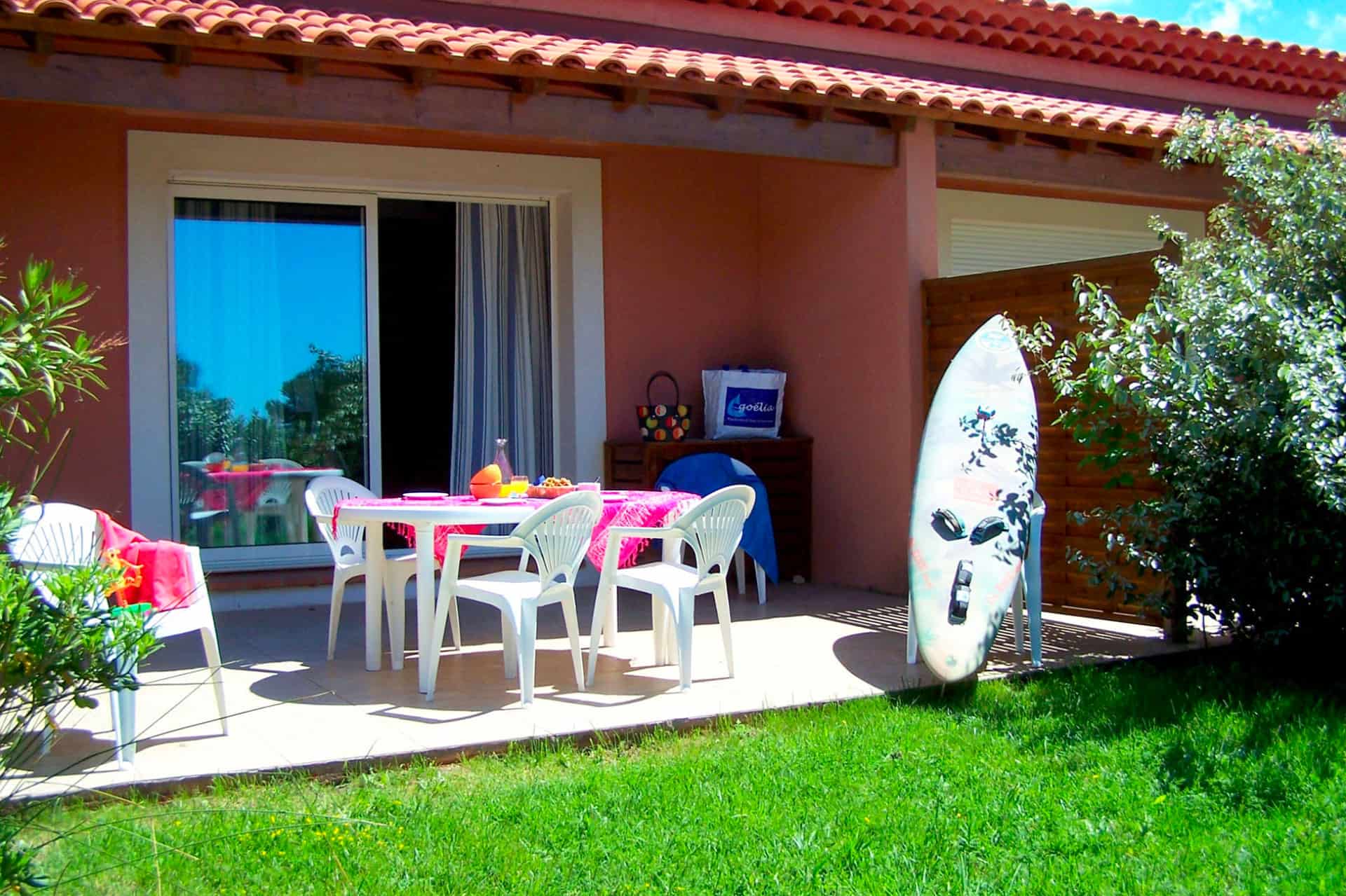 Terrace of an apartment of the Goélia Cap Bleu holiday residence in Carro Terrace of an apartment of the Goélia Cap Bleu holiday residence in Carro