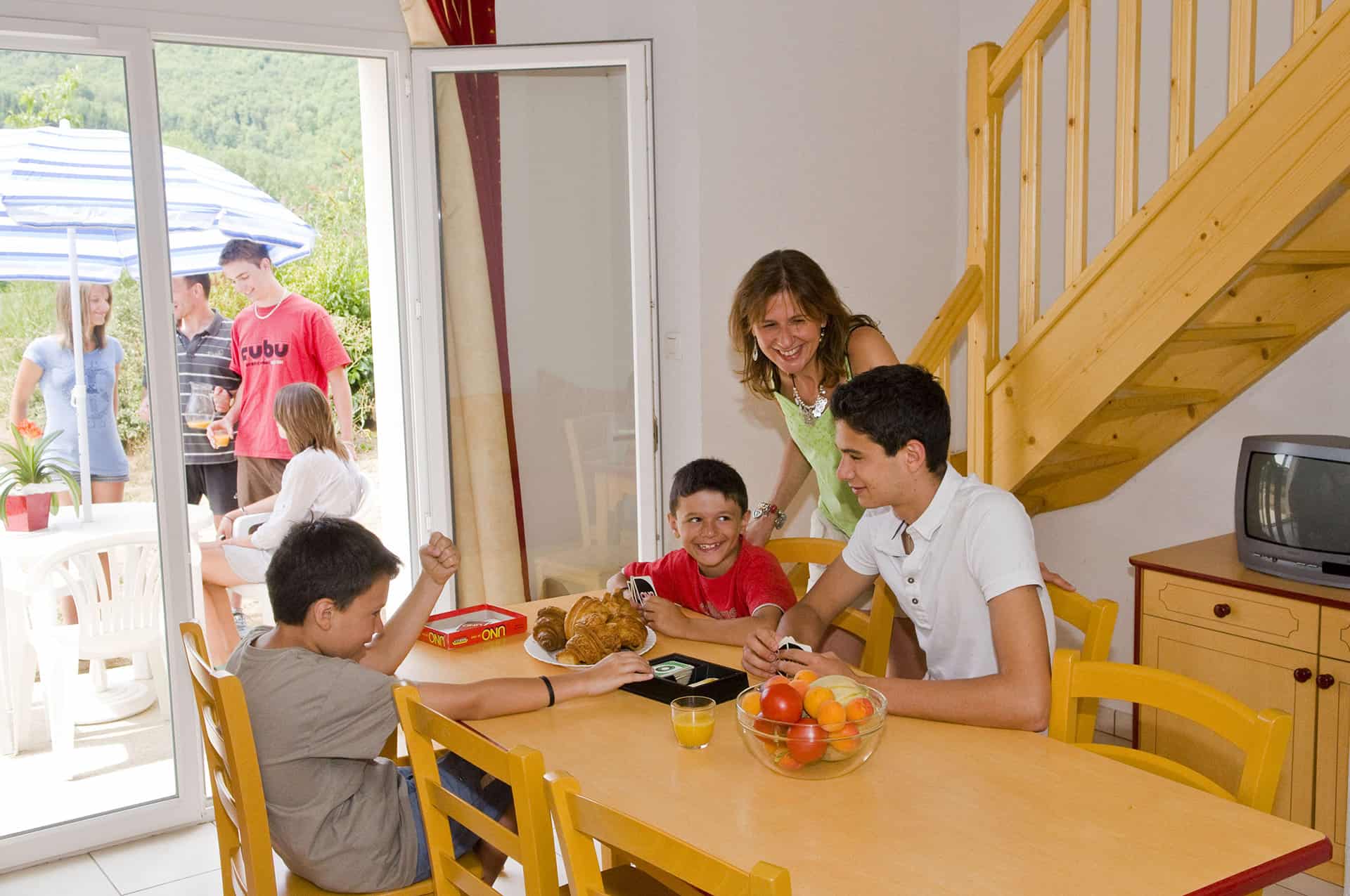 Exemple d'intérieur de la résidence de vacances Le Village Goélia à St Geniez d'Olt dans l'Aveyron Exemple d'intérieur de la résidence de vacances Le Village Goélia à St Geniez d'Olt dans l'Aveyron