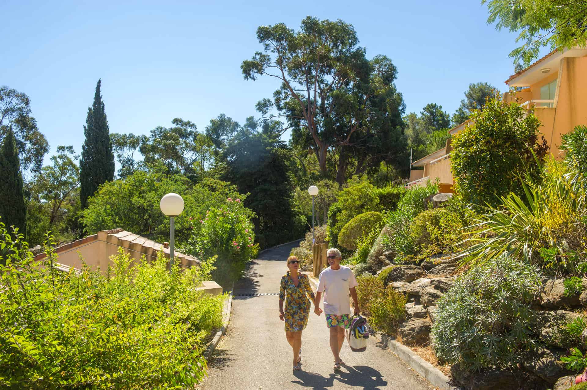 Exterior of the holiday residence Goélia Le Domaine de la Pinède au Lavandou Exterior of the holiday residence Goélia Le Domaine de la Pinède au Lavandou