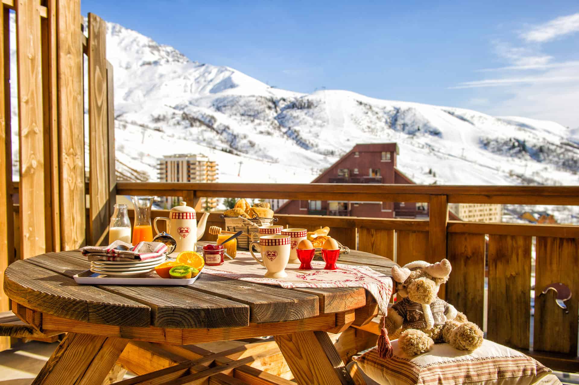 Exemple de balcon dans un logement de la résidence Goélia Les 4 Vallées à St François Longchamp Exemple de balcon dans un logement de la résidence Goélia Les 4 Vallées à St François Longchamp