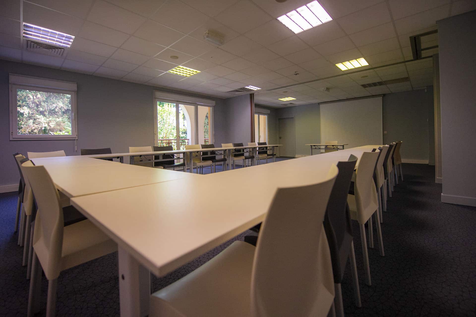 Salle de séminaire de la résidence de vacances Goélia Mandelieu Riviera Resort à Mandelieu La Napoule Salle de séminaire de la résidence de vacances Goélia Mandelieu Riviera Resort à Mandelieu La Napoule