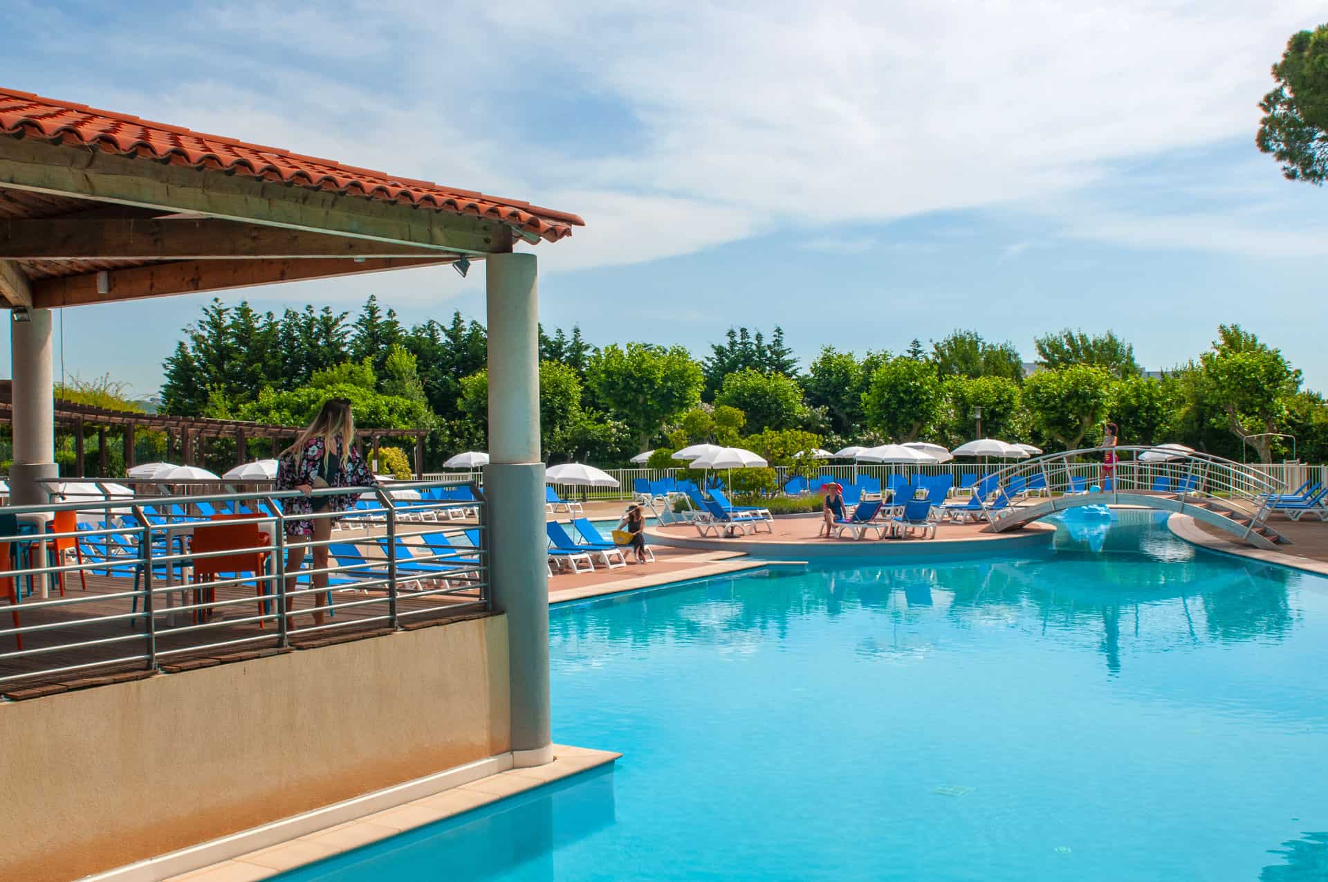 Piscine extérieure chauffée de la résidence de vacances Goélia Mandelieu Riviera Resort à Mandelieu La Napoule Piscine extérieure chauffée de la résidence de vacances Goélia Mandelieu Riviera Resort à Mandelieu La Napoule