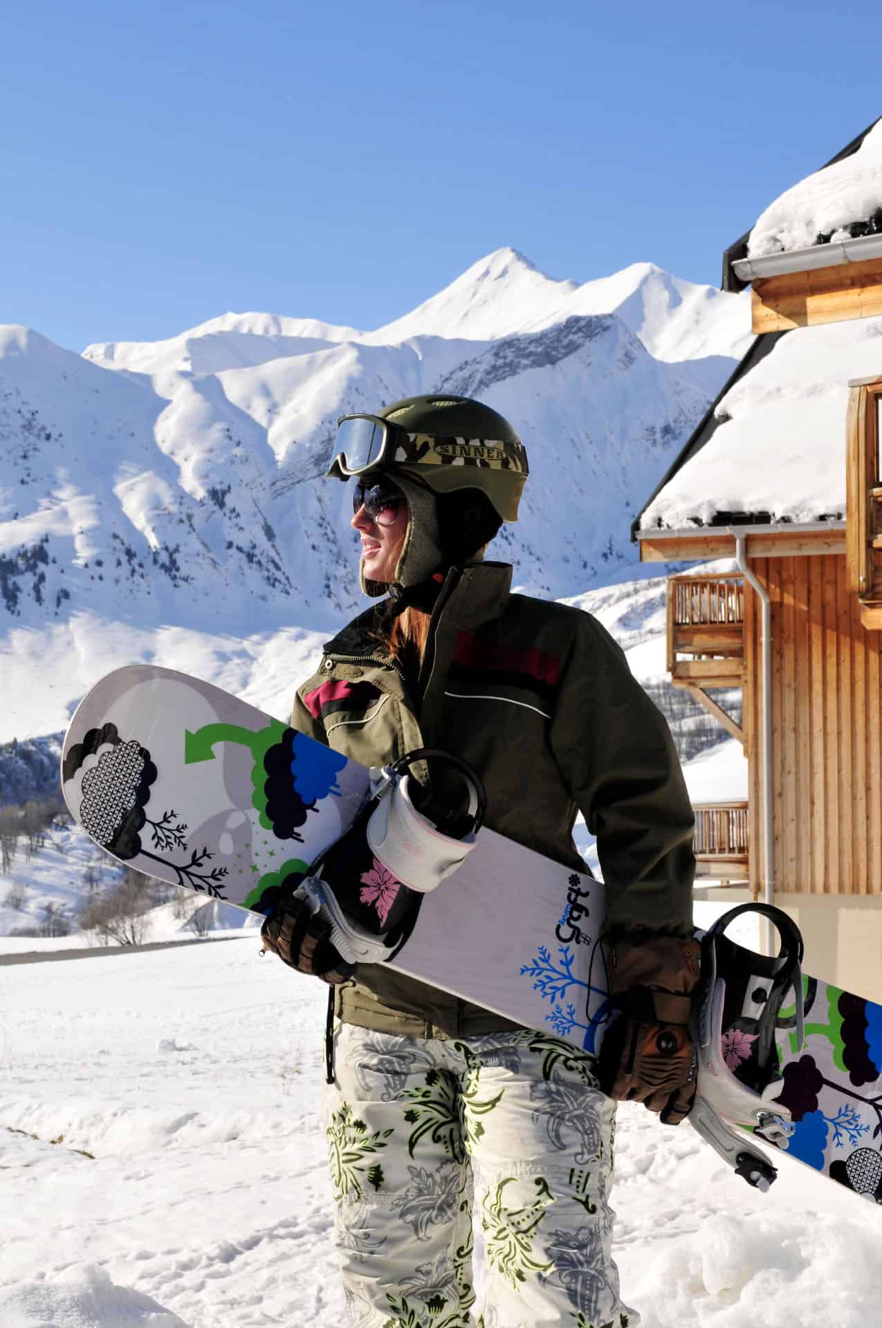 Vue sur les montagnes depuis la résidence de vacances Goélia Les Chalets des Marmottes à St Jean d'Arves Vue sur les montagnes depuis la résidence de vacances Goélia Les Chalets des Marmottes à St Jean d'Arves