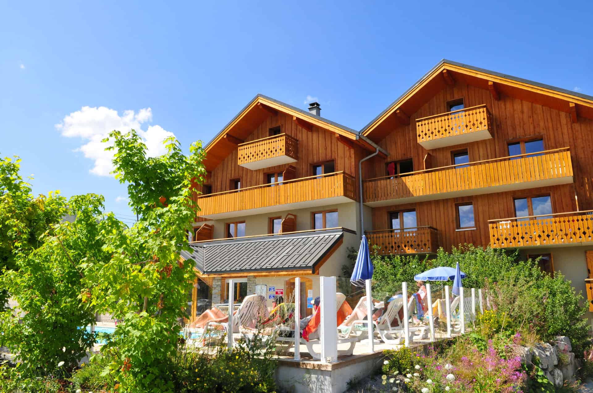 Résidence de vacances Goélia Les Chalets de La Toussuire à La Toussuire dans les Alpes Résidence de vacances Goélia Les Chalets de La Toussuire à La Toussuire dans les Alpes