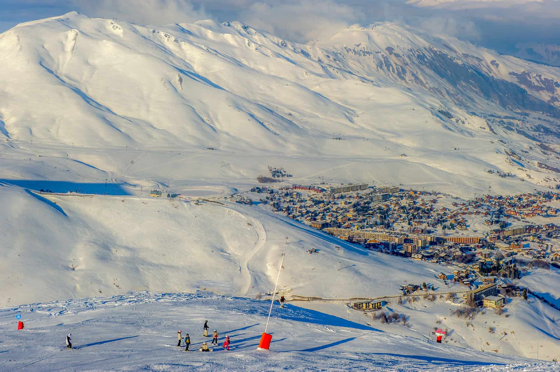 Pistes de ski proches de la résidence de vacances Goélia Les Chalets de La Toussuire à la station de La Toussuire Pistes de ski proches de la résidence de vacances Goélia Les Chalets de La Toussuire à la station de La Toussuire