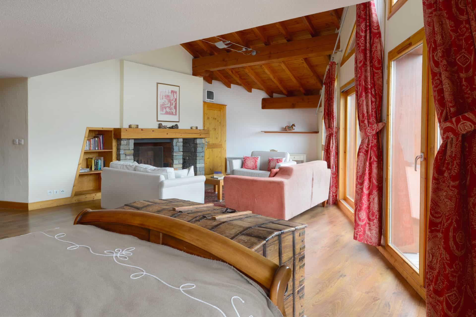 de la résidence de vacances Les Chalets des Deux Domaine à Peisey Vallandry, dans les Alpes du Nord de la résidence de vacances Les Chalets des Deux Domaine à Peisey Vallandry, dans les Alpes du Nord